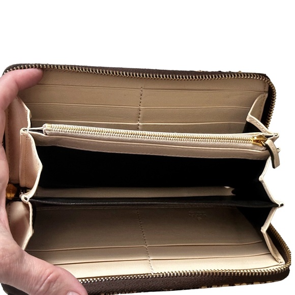 ❌SOLD❌ GUCCI Rare Multicolor Python GG Marmont Zip Wallet W/Box & Dust Bag - Picture 11 of 15